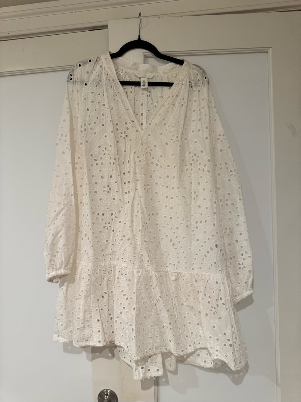 H&M White Eyelet V-Neck Mini Dress